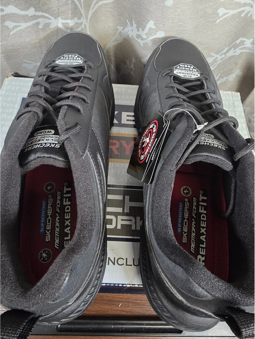 Skechers size 15
